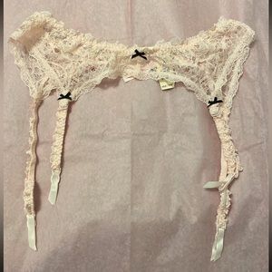 Victoria's Secret Pale Pink Garter Belt